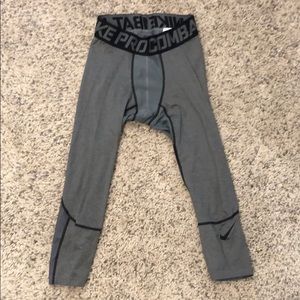 Nike Pro Combat 3/4 workout tights